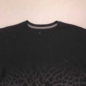 Nike Air Jordan Graphic Casual Crew Neck Short Sleeve Shirt Mens Size M Black